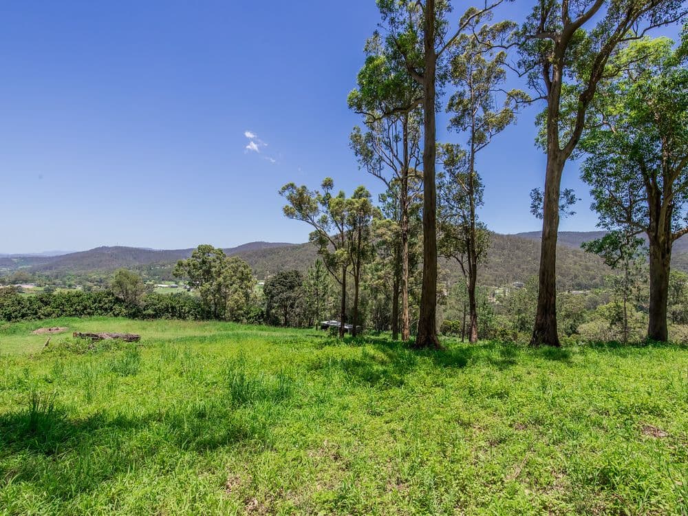 101 Crest Hill Drive, WONGAWALLAN, QLD 4210, Wongawallan - Thumbnail 8