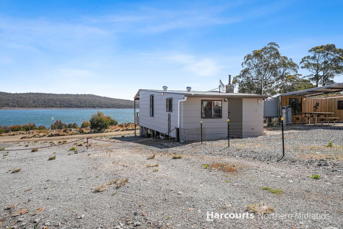 2 Lakeview Drive, CRAMPS BAY, TAS 7030, Cramps Bay - Thumbnail 3