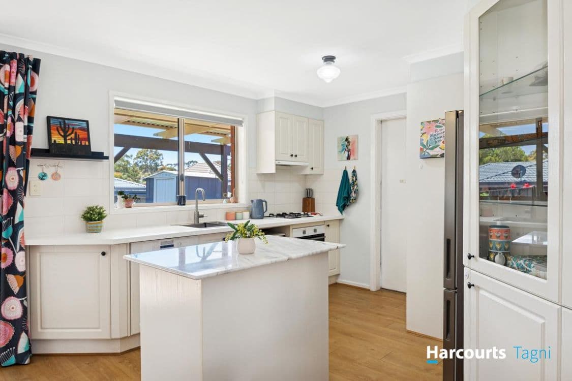42 Glenthorn Crescent, O'HALLORAN HILL, SA 5158, O'Halloran Hill - Thumbnail 5