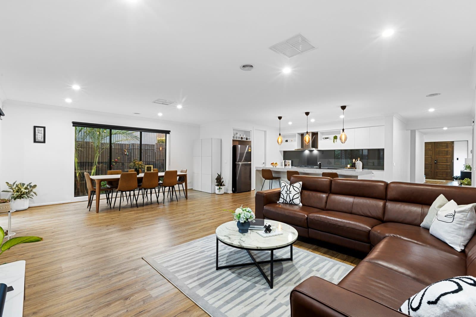 19 Kionga Street, Clayton, Clayton - Thumbnail 6