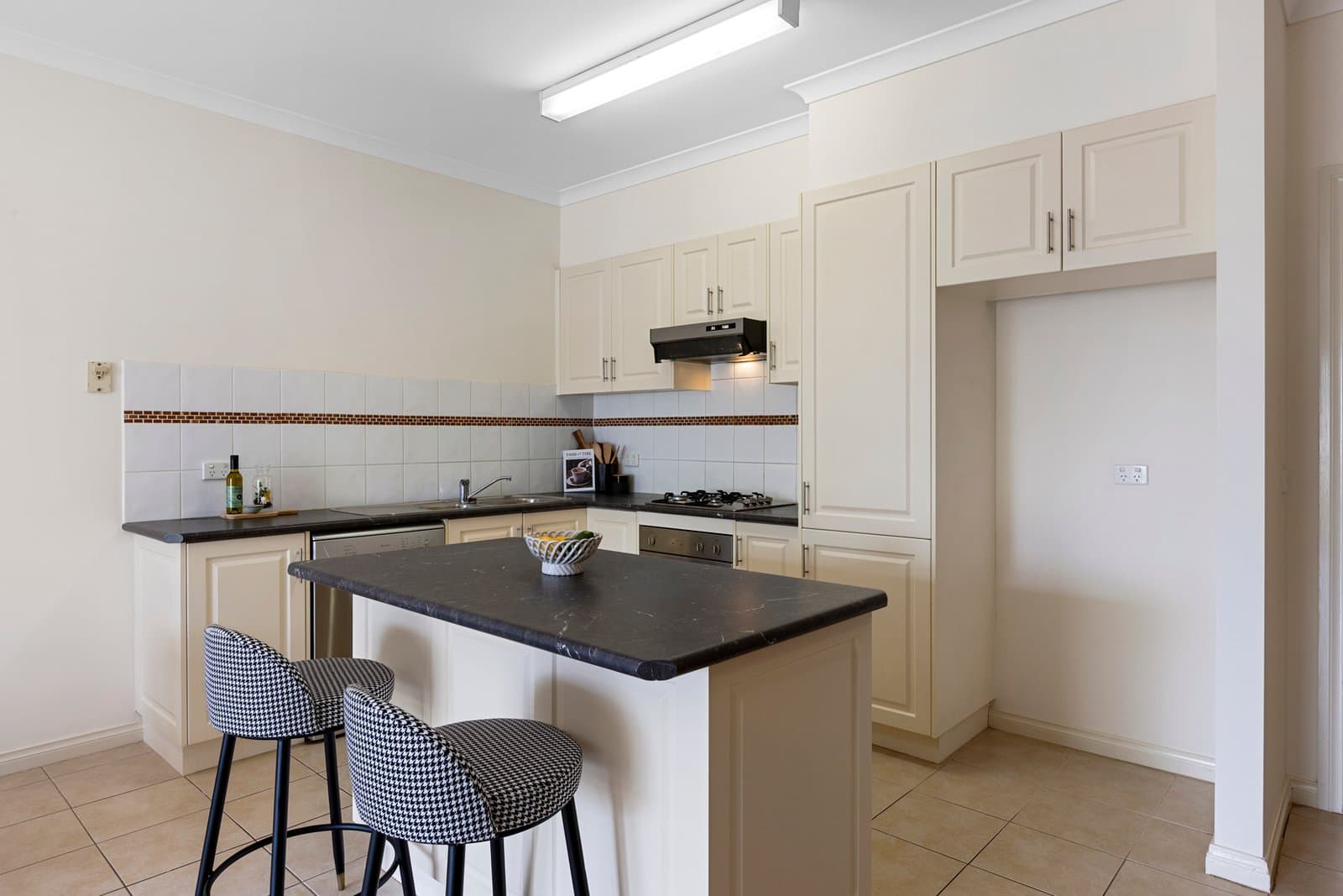 17/84 Heatherton Rd Service Road, Endeavour Hills, Endeavour Hills - Thumbnail 6