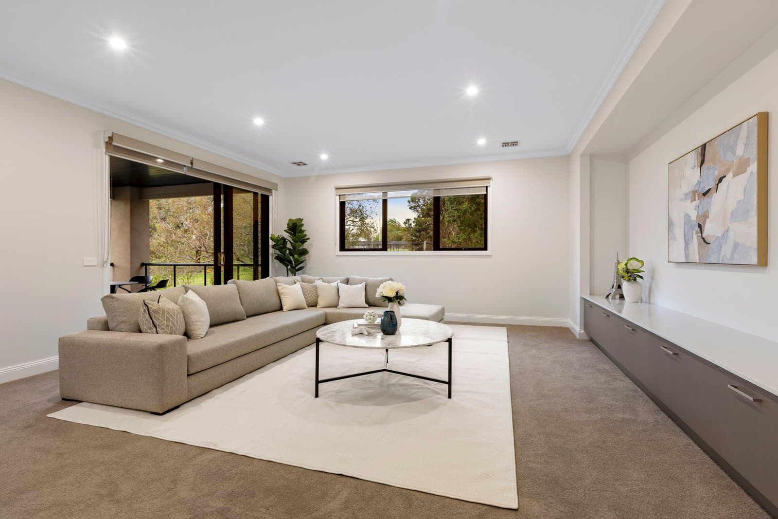20 Wilga Street, Mount Waverley, Mount Waverley - Thumbnail 4