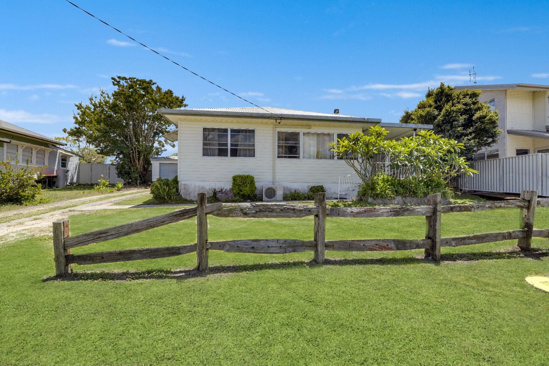 27 Edgar Street, Frederickton - Image 1