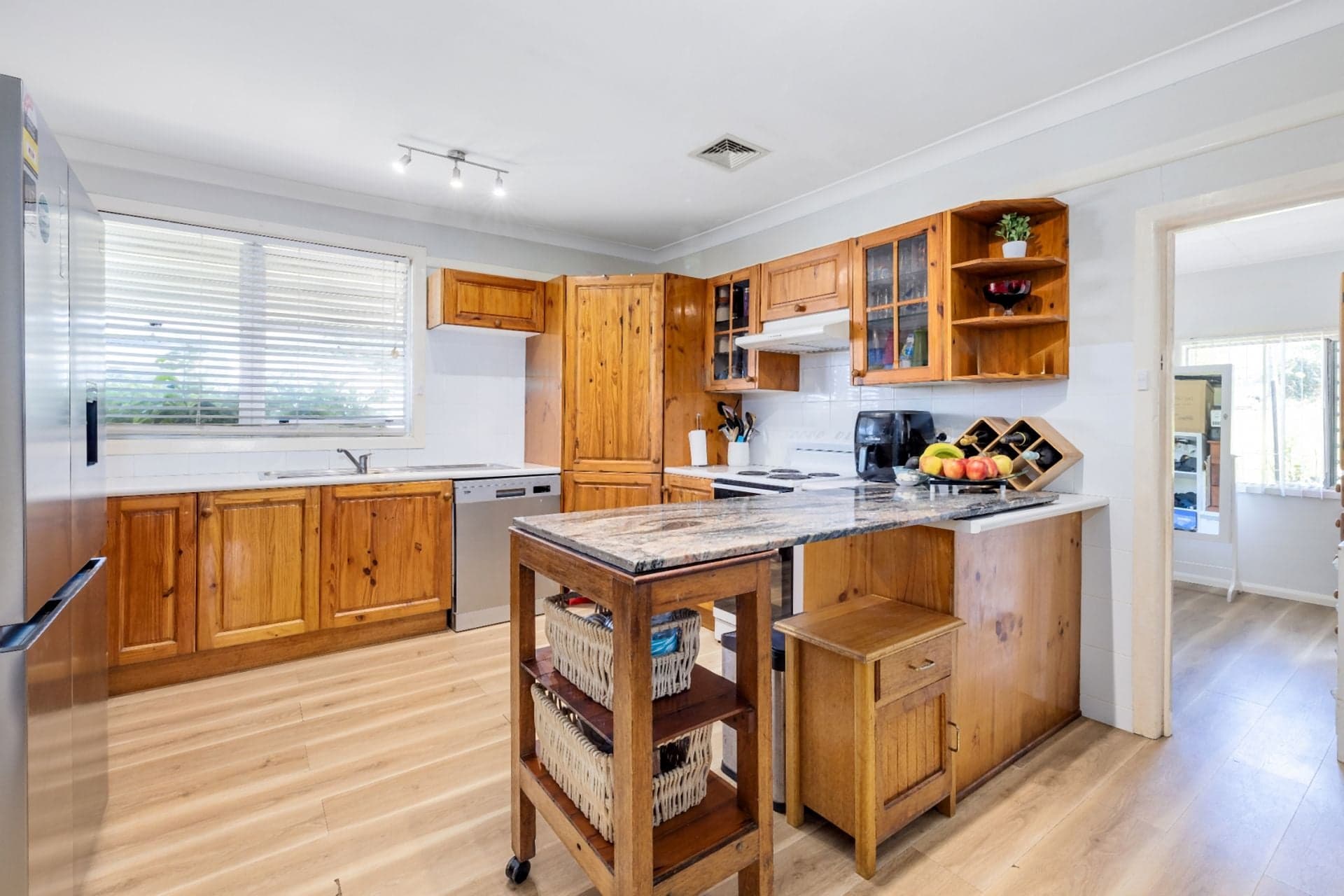 27 Edgar Street, Frederickton - Thumbnail 4
