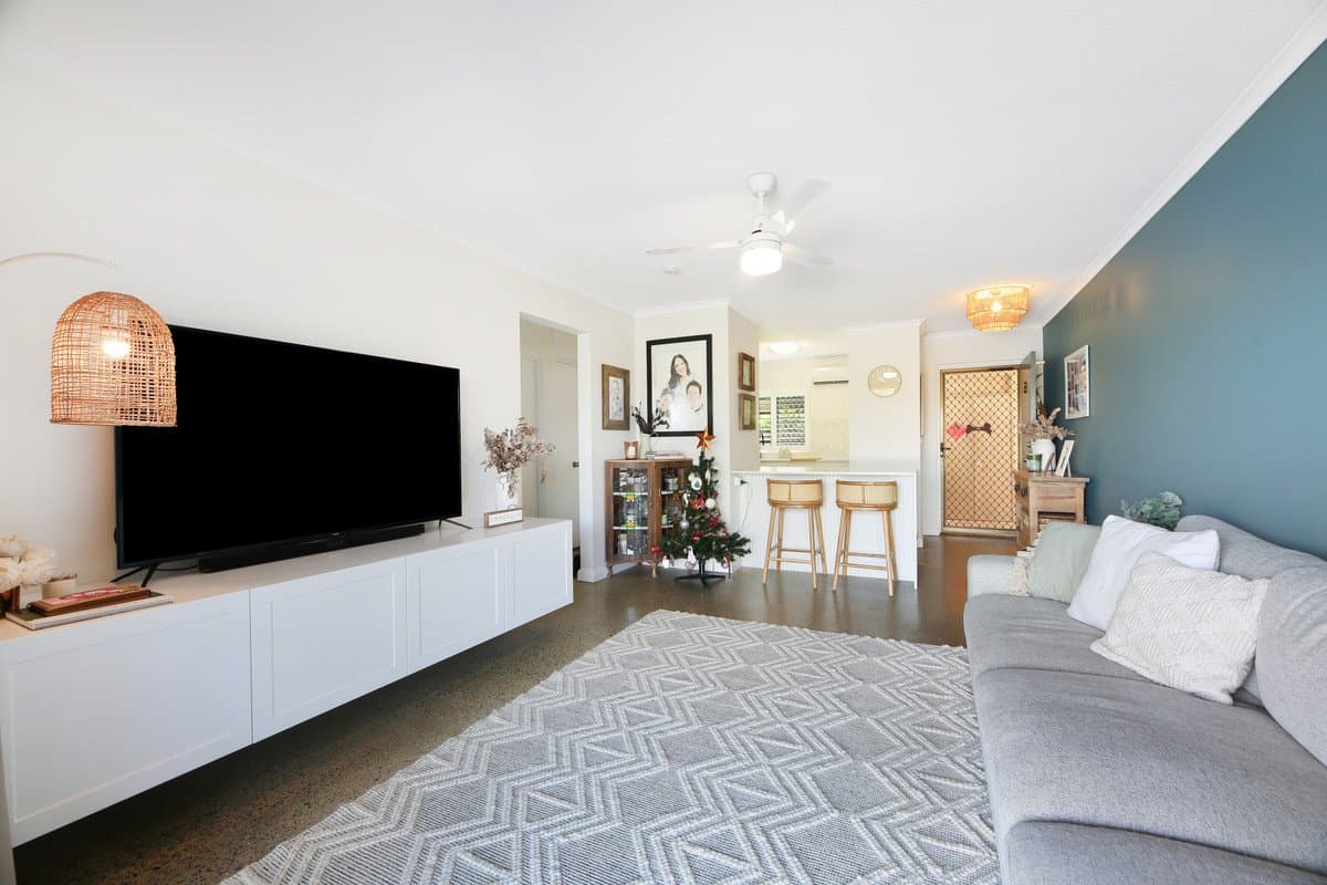 8/20-24 Barbet Place, Burleigh Waters QLD 4220, Burleigh Waters Property Image - Thumbnail 3