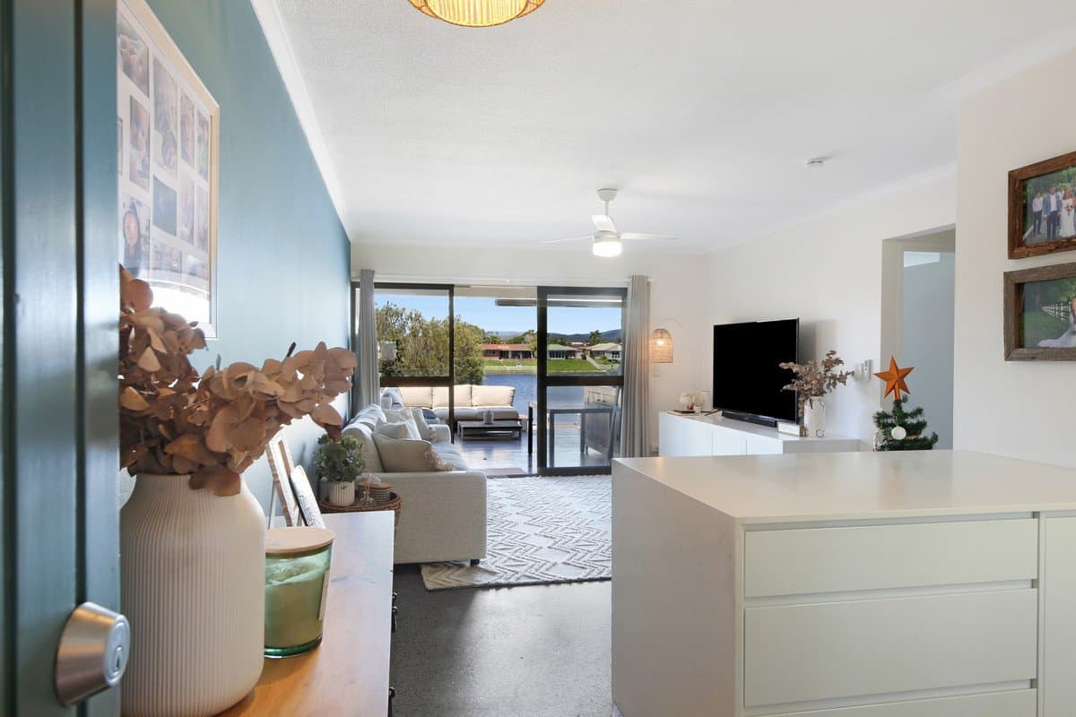 8/20-24 Barbet Place, Burleigh Waters QLD 4220, Burleigh Waters Property Image - Thumbnail 5