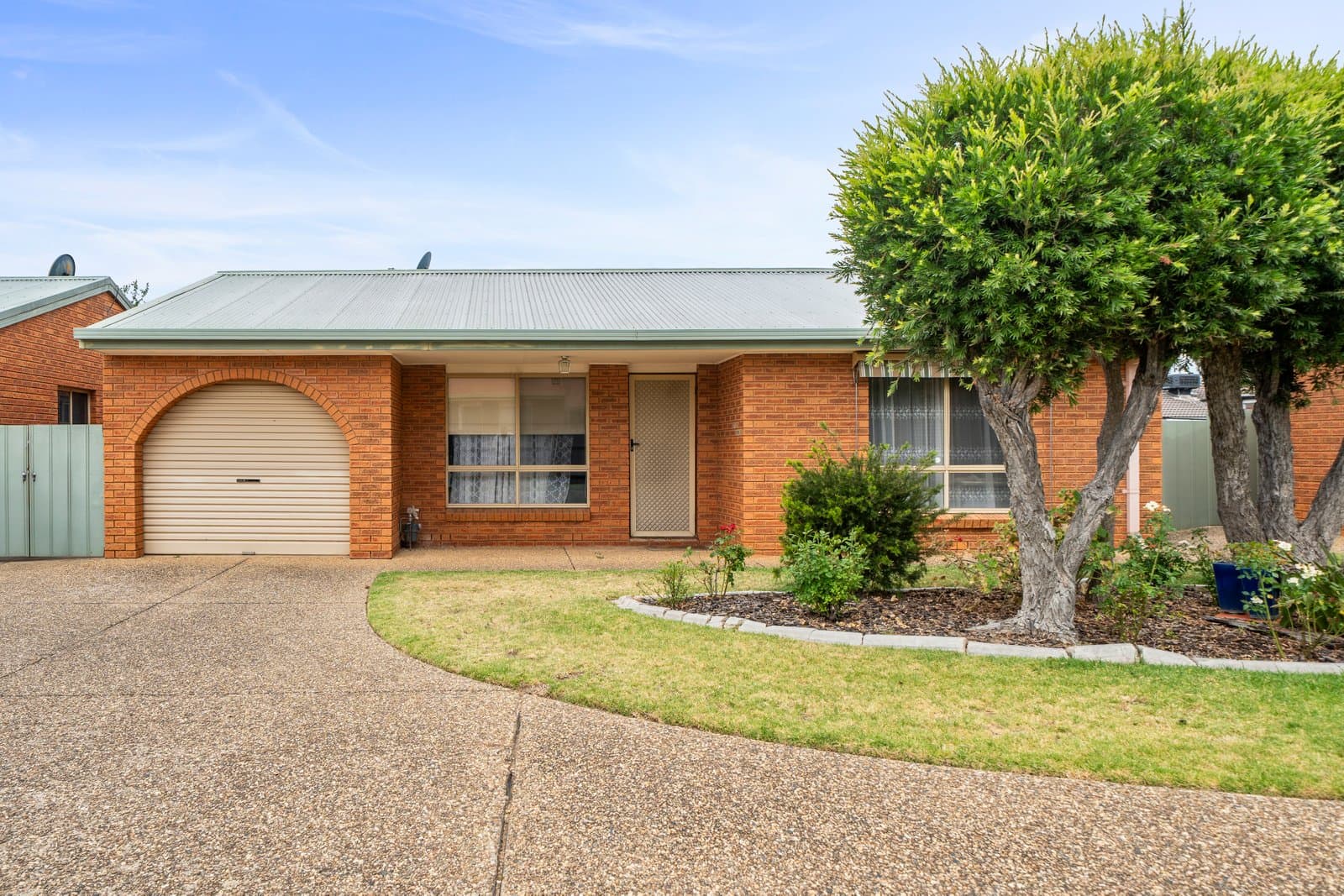 2/2 Borneo Place, ASHMONT NSW 2650, Ashmont - Image 1