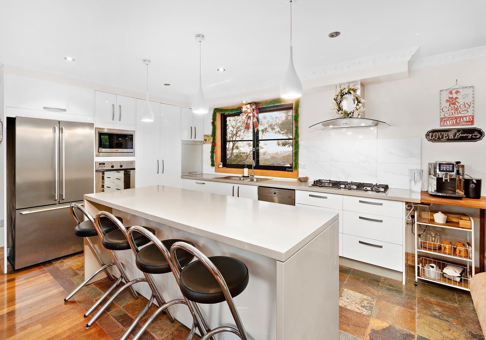 57
                Mount Brown
                Road
            
            
            
            dapto
            
            
            NSW,
            2530, Dapto - Thumbnail 4