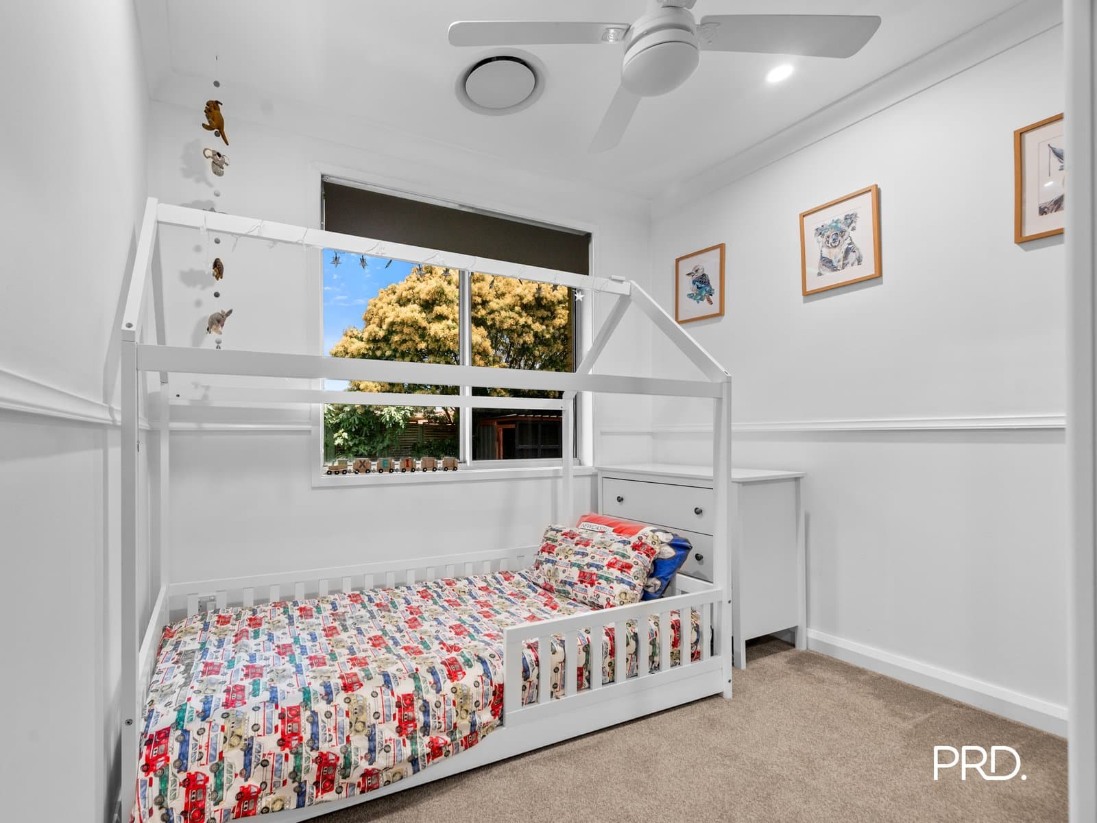 9 Yuroka St, GLENMORE PARK NSW 2745, Glenmore Park - Thumbnail 8