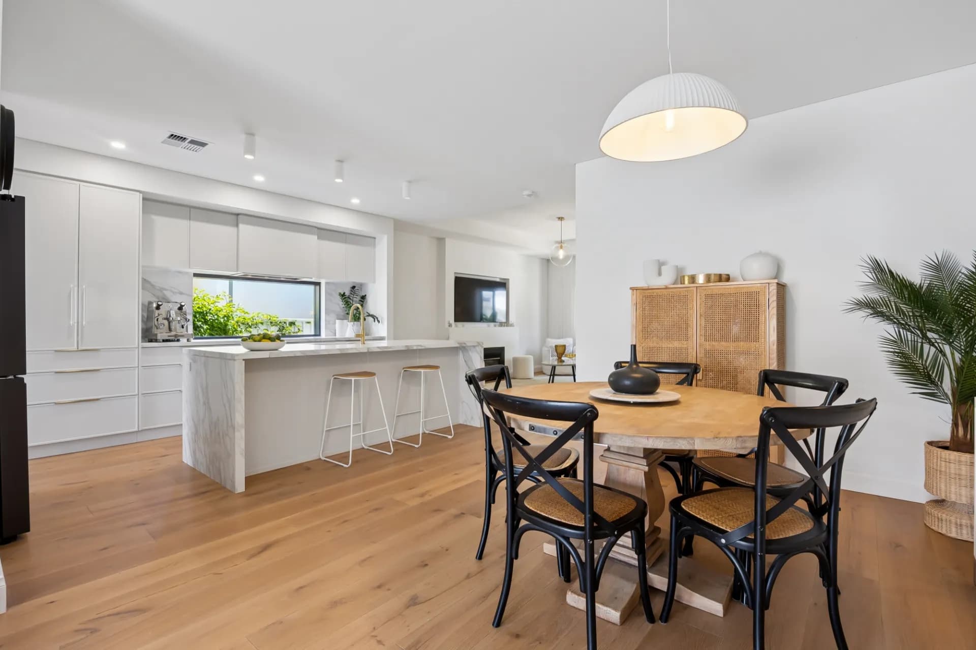 28 Dandenong Road, Attadale., Attadale - Thumbnail 5