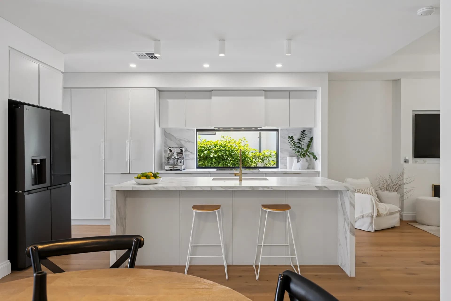 28 Dandenong Road, Attadale., Attadale - Thumbnail 6