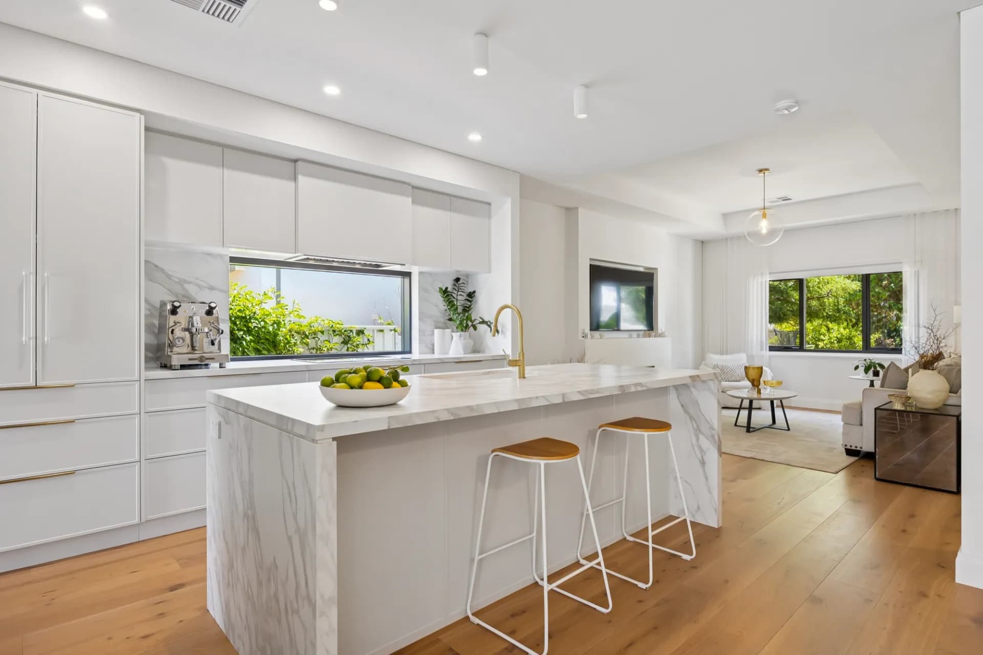 28 Dandenong Road, Attadale., Attadale - Thumbnail 7