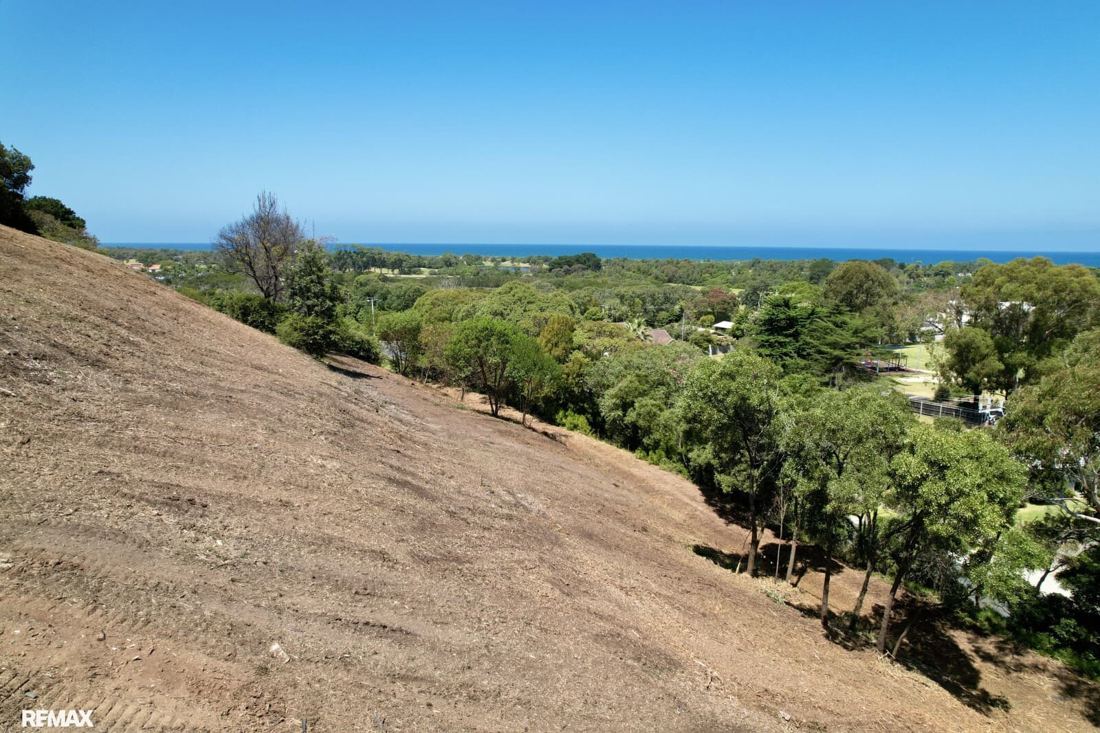 45 Golf Links Road Lakes Entrance VIC 3909, Lakes Entrance - Thumbnail 5