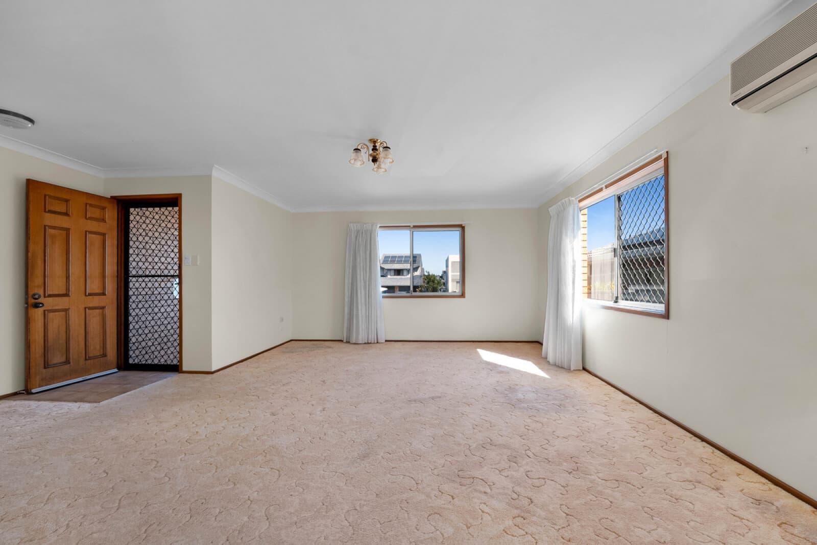 38 Camelot Crescent Hollywell QLD 4216, Hollywell - Thumbnail 3