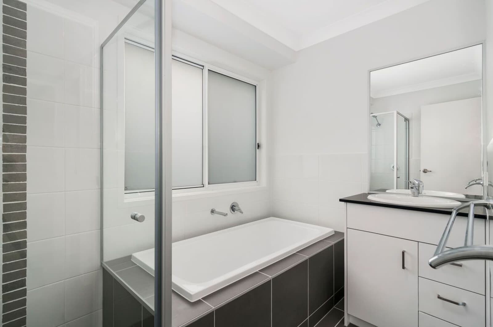 11 Tranquillity Way Eagleby QLD 4207, Eagleby - Thumbnail 4