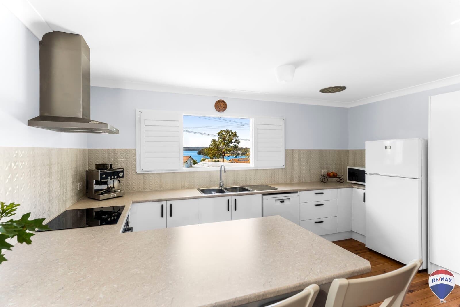 33 Winbin Crescent Gwandalan NSW 2259, Gwandalan - Image 1