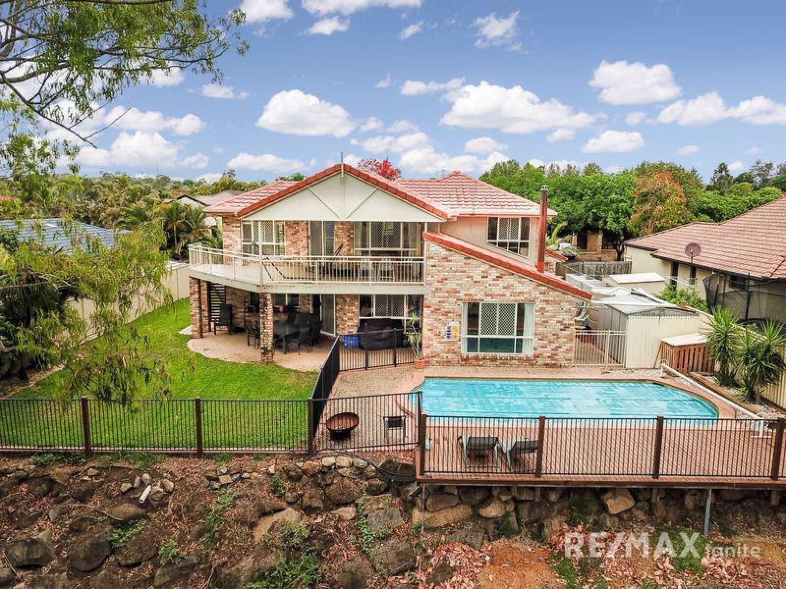 77 Daintree Place Riverhills QLD 4074, Riverhills - Image 1