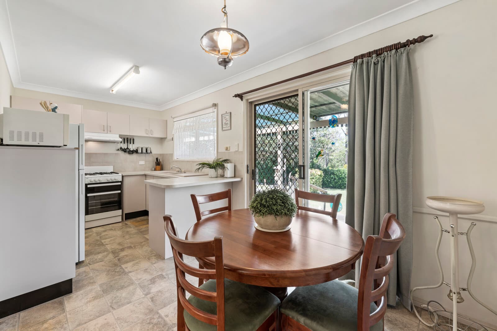 10 Plover Court Laidley Heights QLD 4341, Laidley Heights - Thumbnail 5