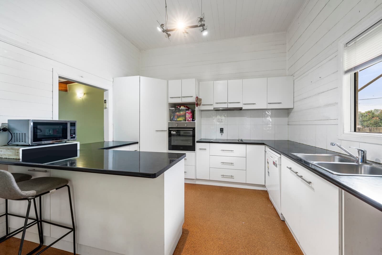 8 O'Brien Street Harlaxton QLD 4350, Harlaxton - Thumbnail 4