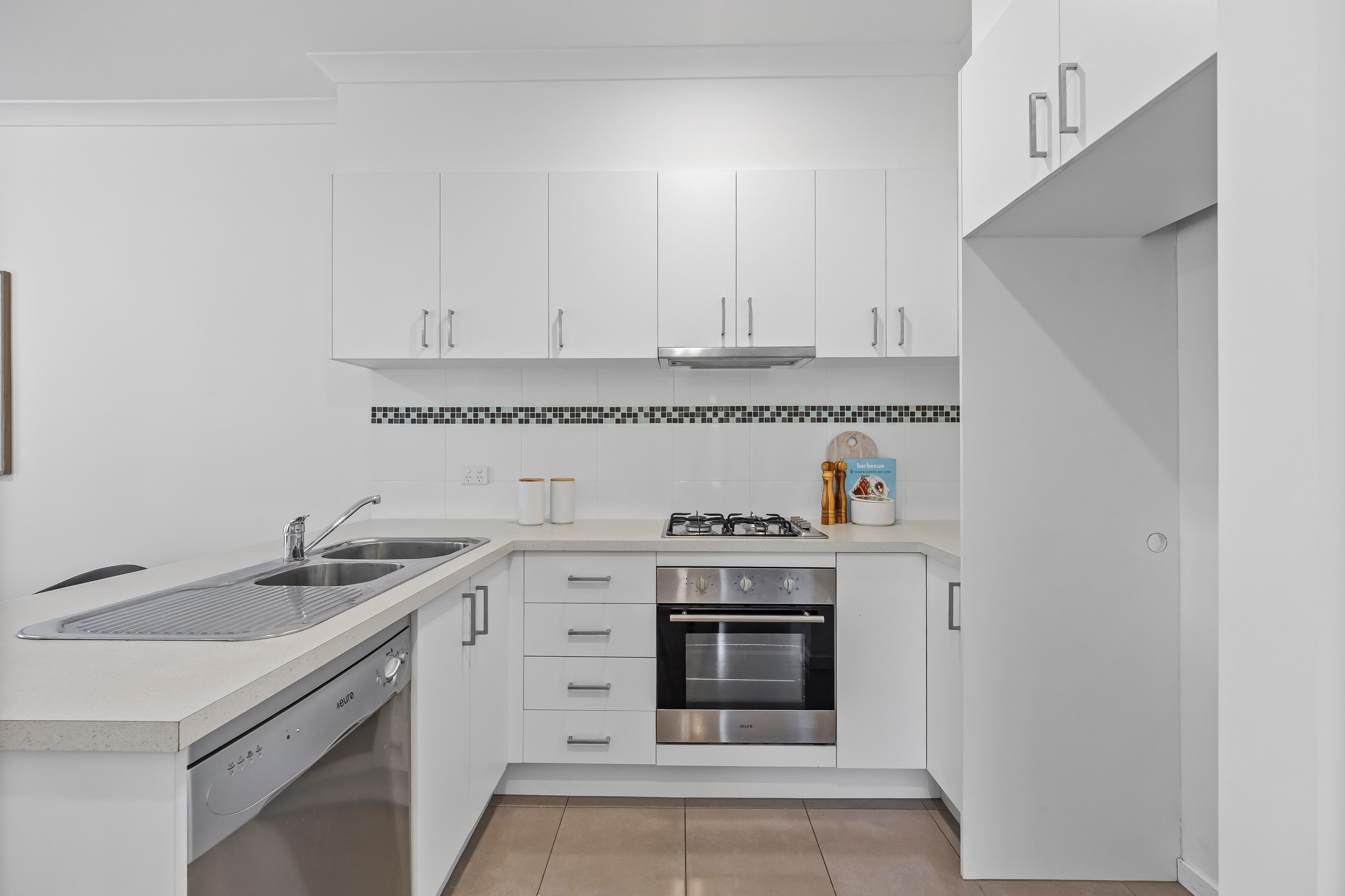 3 Palmero Street , Epping VIC 3076, Epping - Thumbnail 4