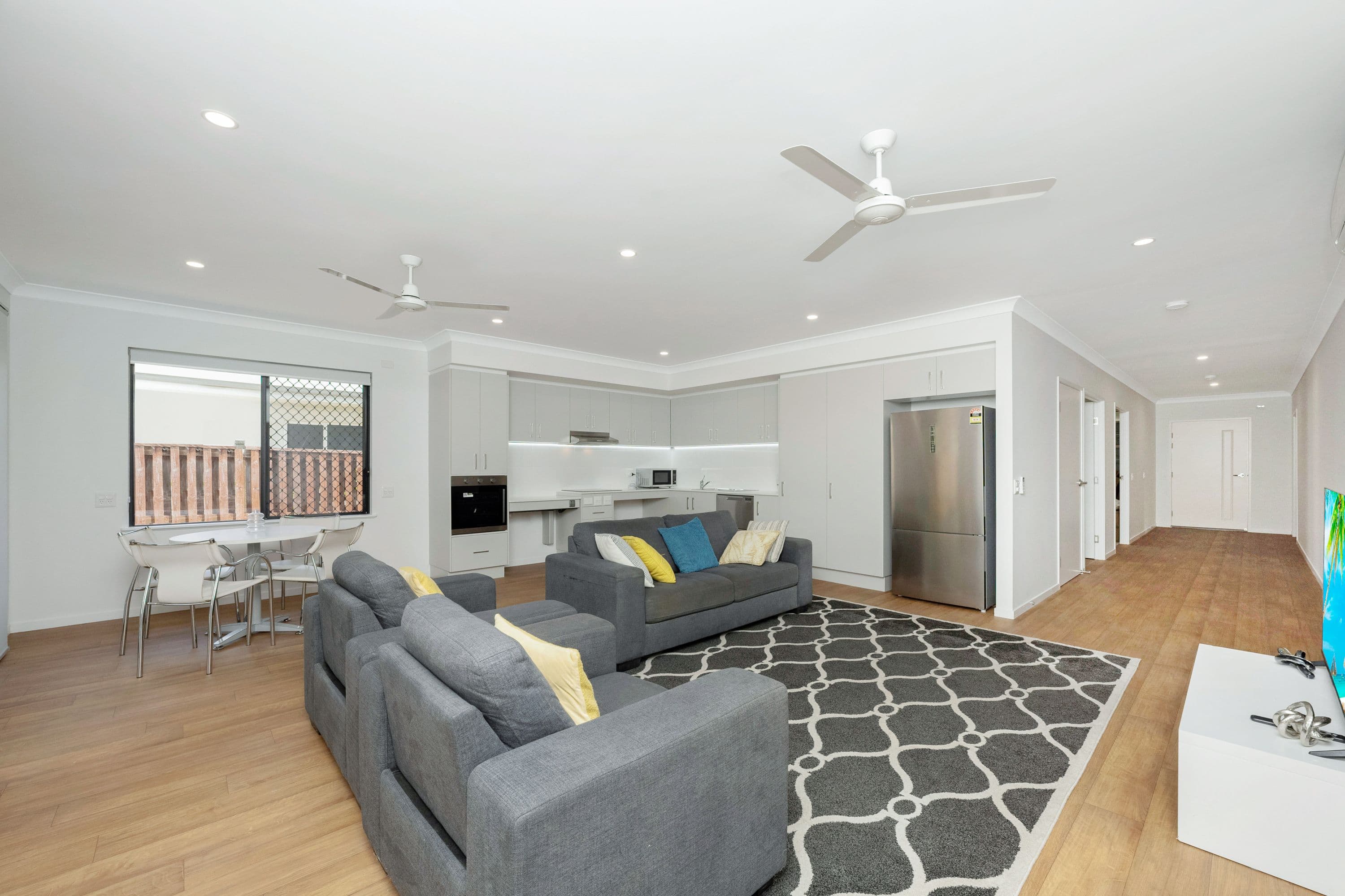 28 Dunlop Street , Kelso QLD 4815, Kelso - Thumbnail 4