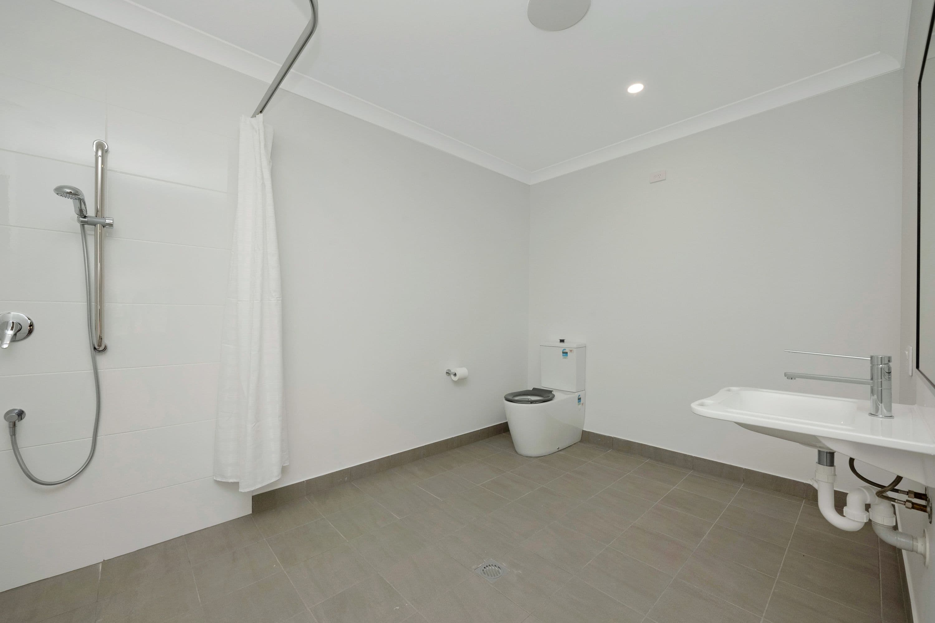 28 Dunlop Street , Kelso QLD 4815, Kelso - Thumbnail 6