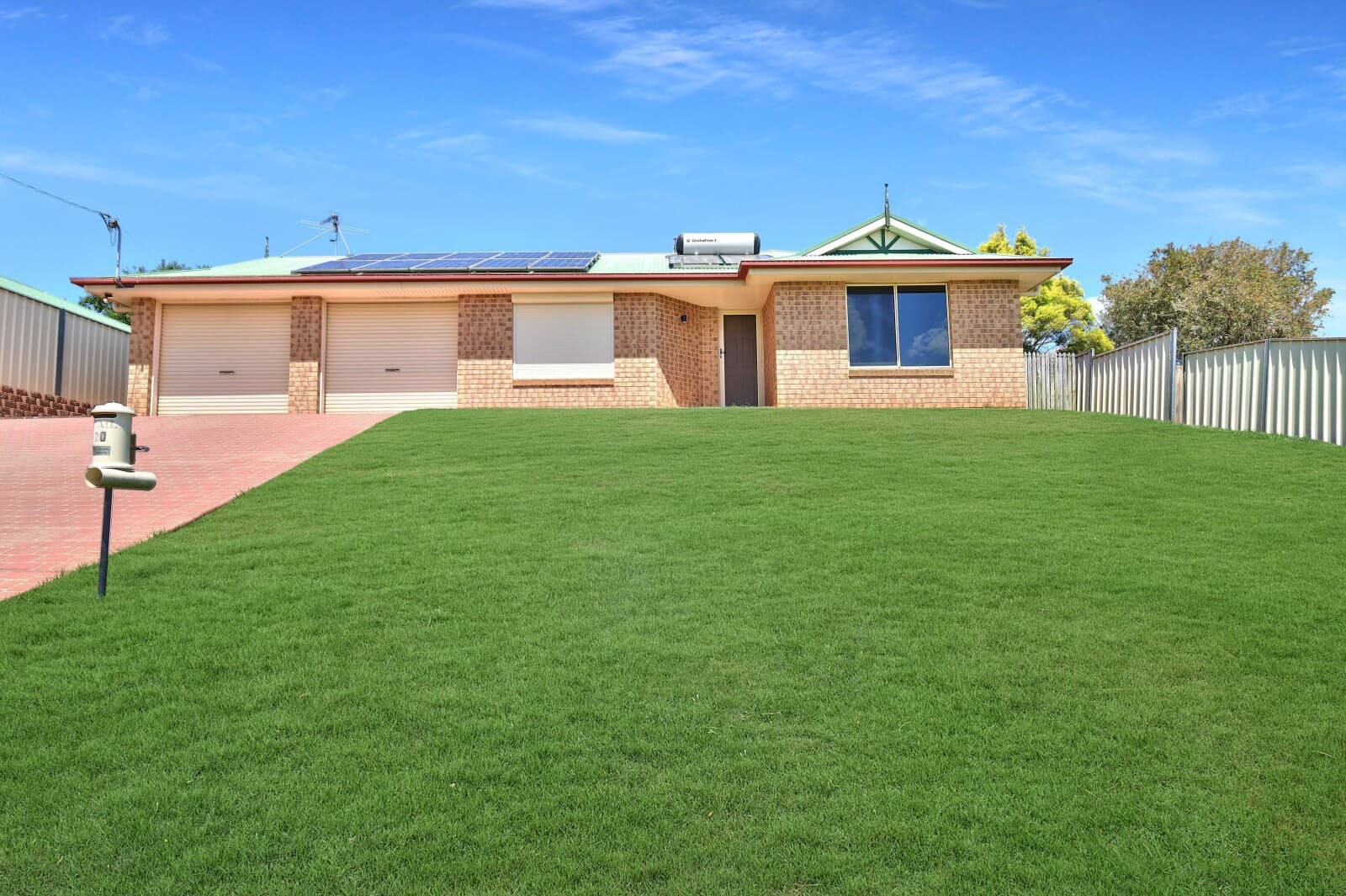20 Weir Court Harristown QLD 4350, Harristown - Image 1