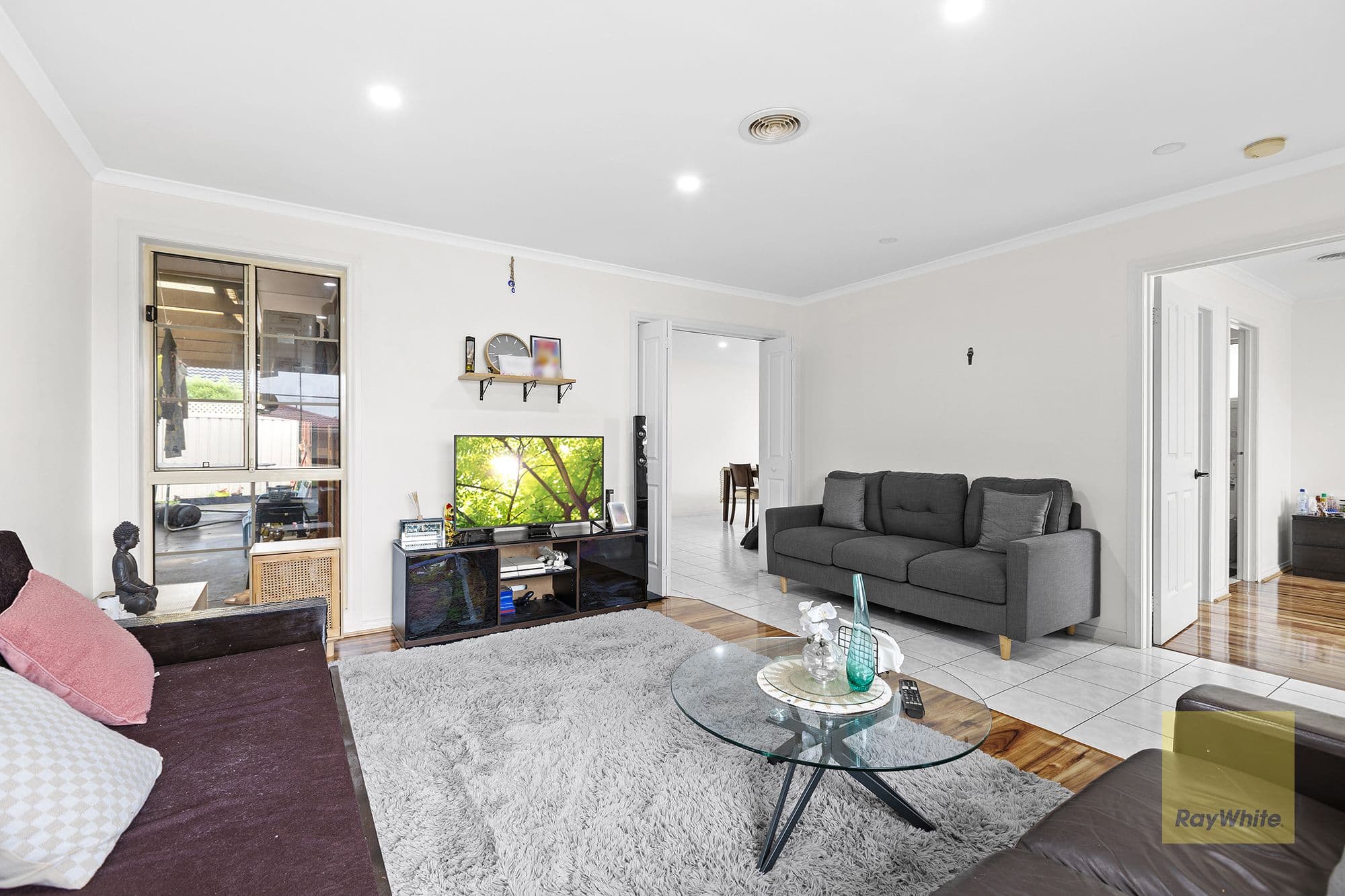 24 Longfellow Drive , Delahey VIC 3037, Delahey - Thumbnail 3