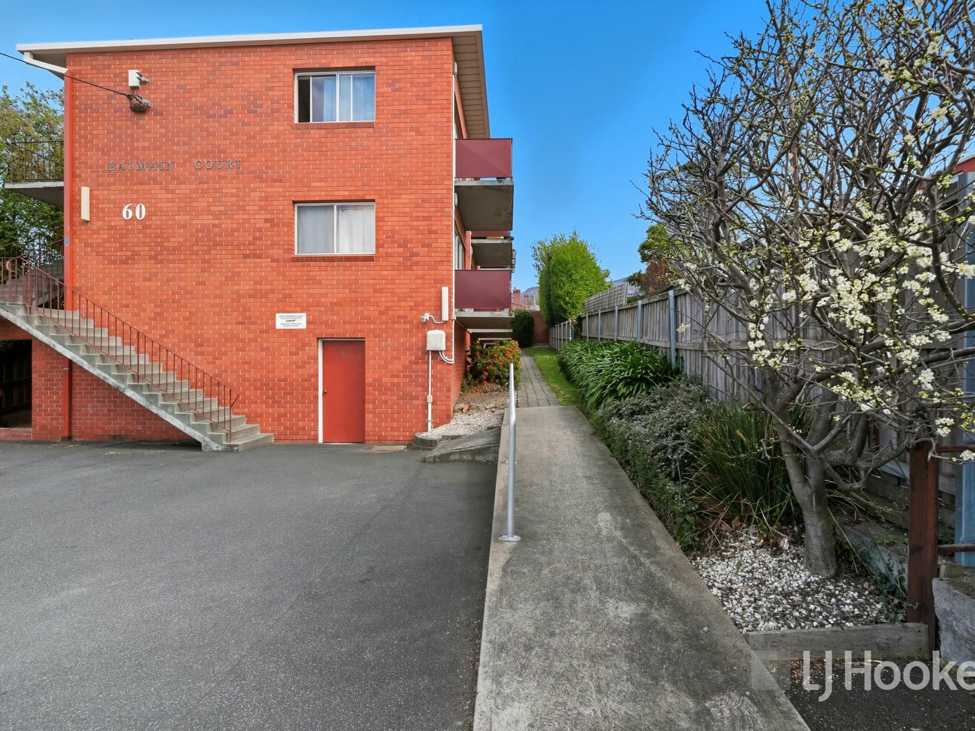 4/60 Regent Street, Sandy Bay, Sandy Bay - Thumbnail 2