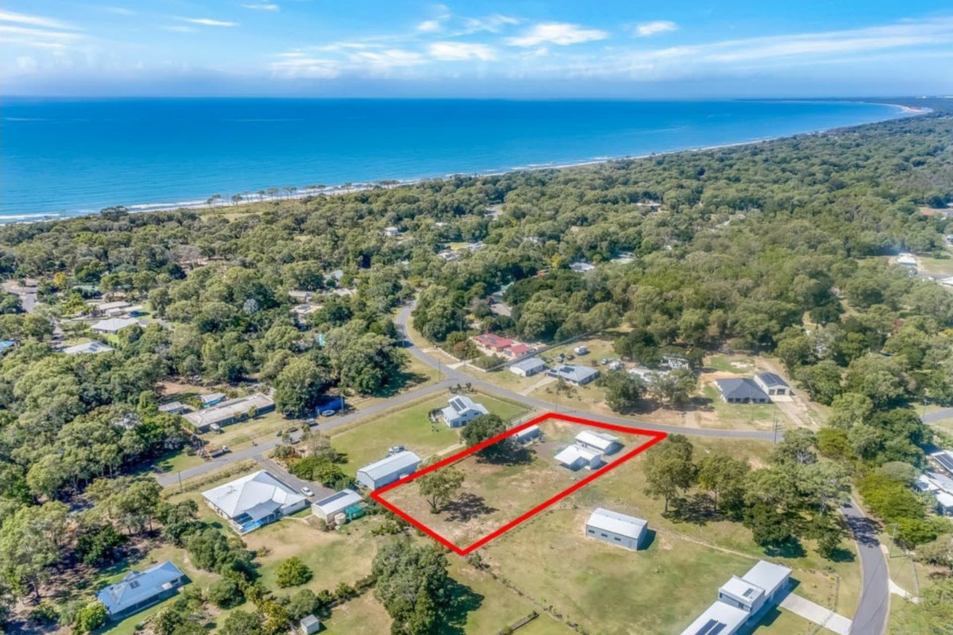 316 Sylvan Drive,, Moore Park Beach, Moore Park Beach - Thumbnail 2