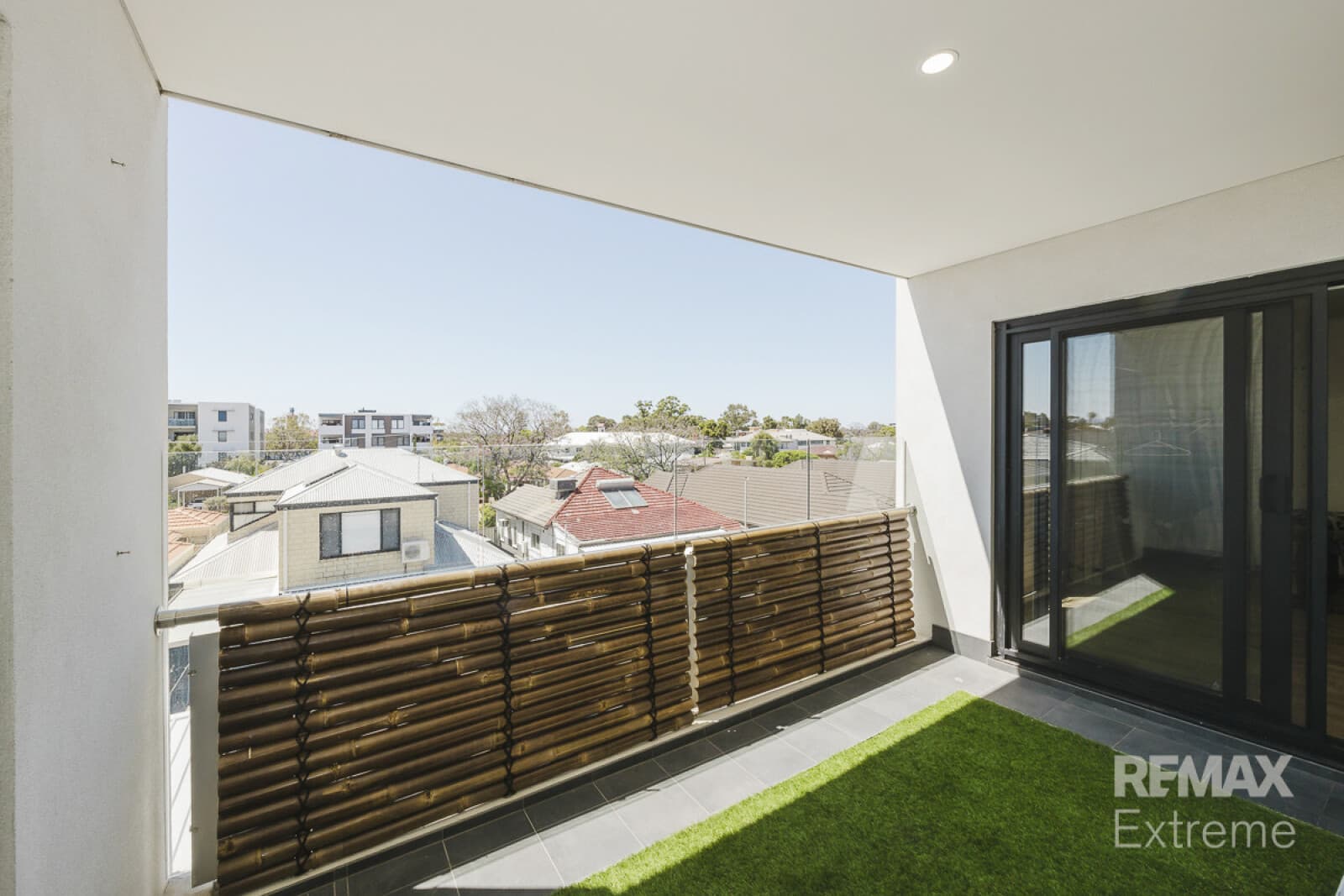 9/10 Ross Street Kewdale WA 6105, Kewdale - Thumbnail 2