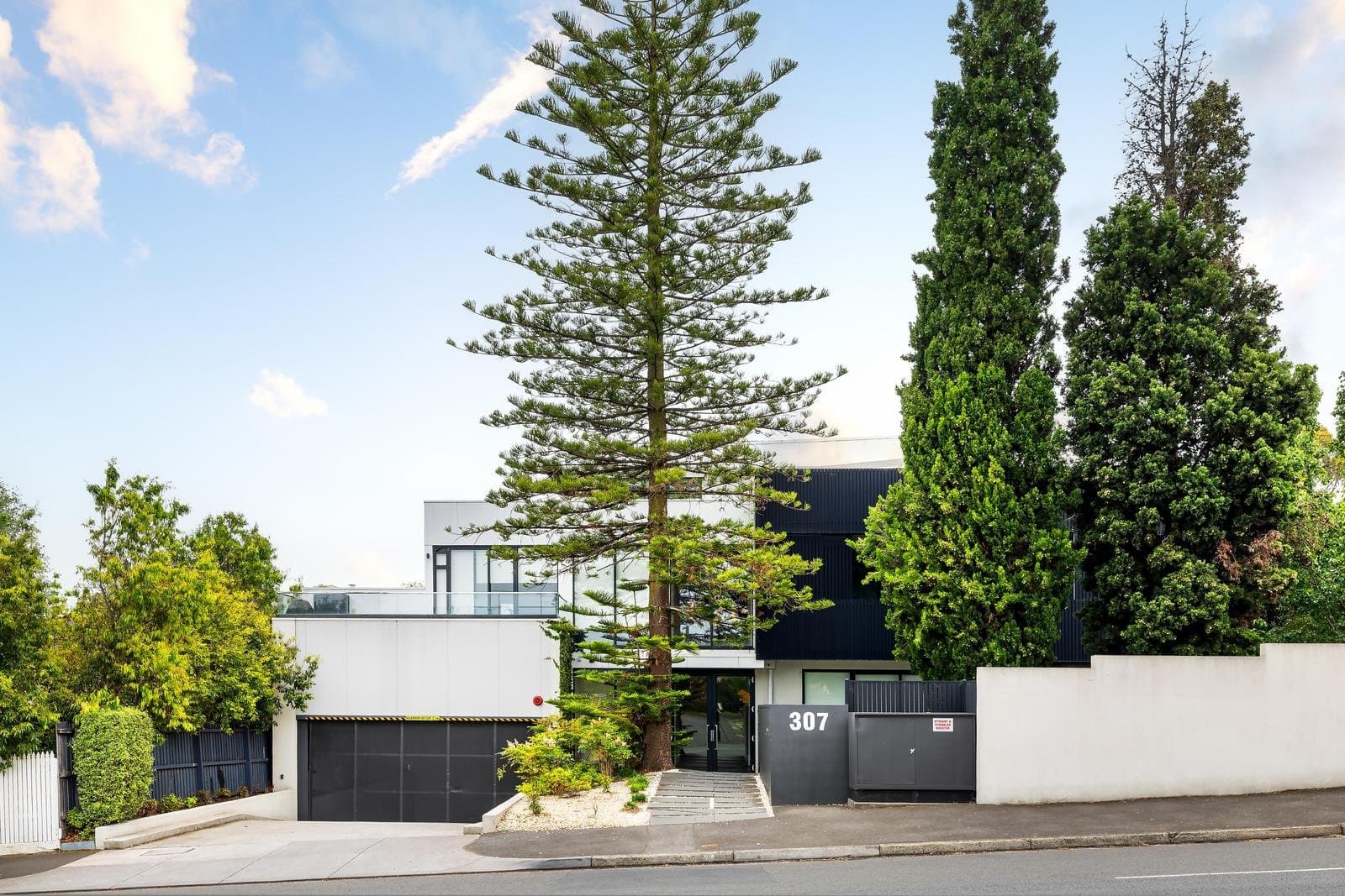 111/307 Barkers Road, Kew VIC 3101, Kew - Image 1