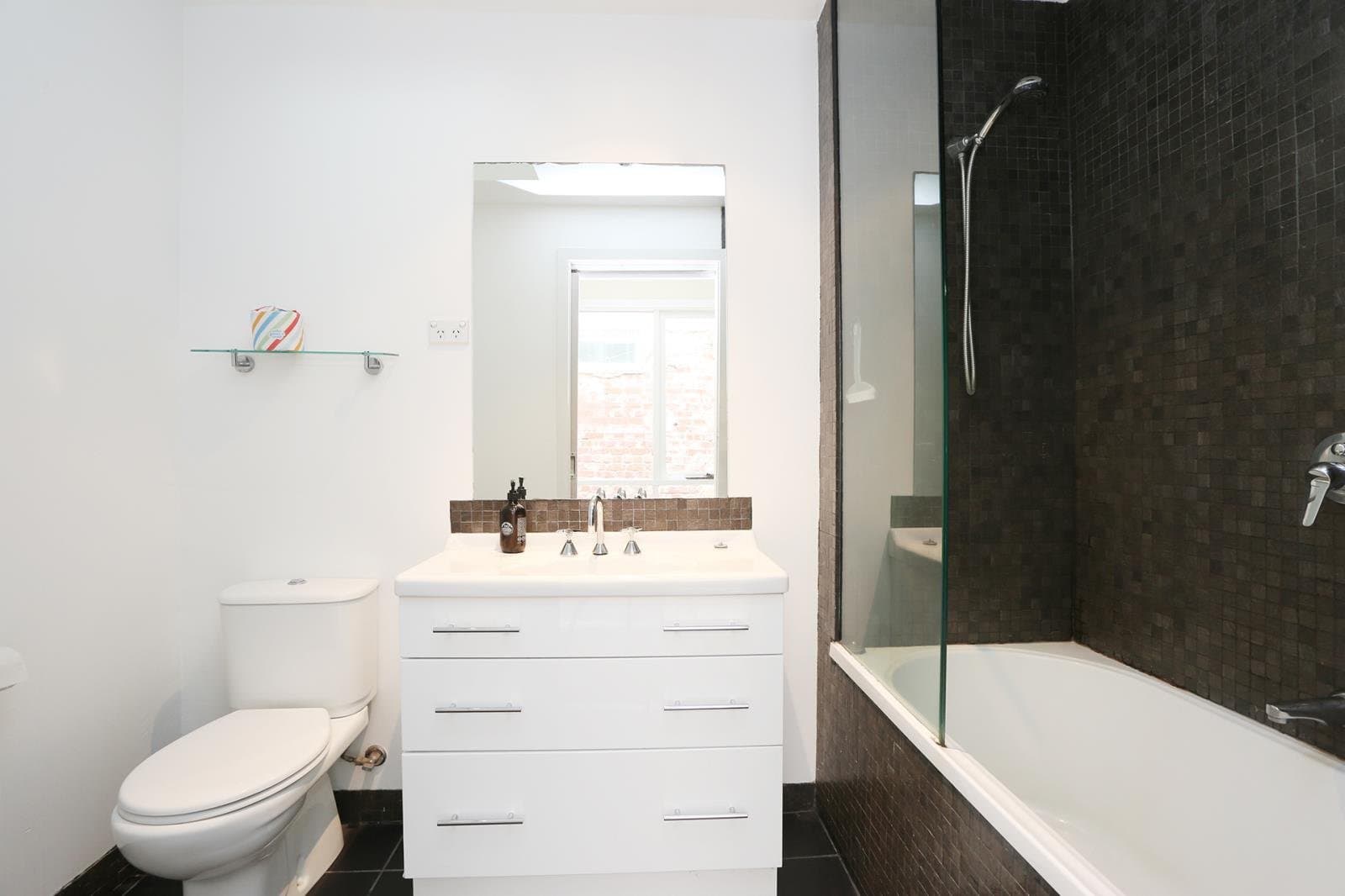 89 Canning Street, Carlton VIC 3053, Carlton - Thumbnail 4