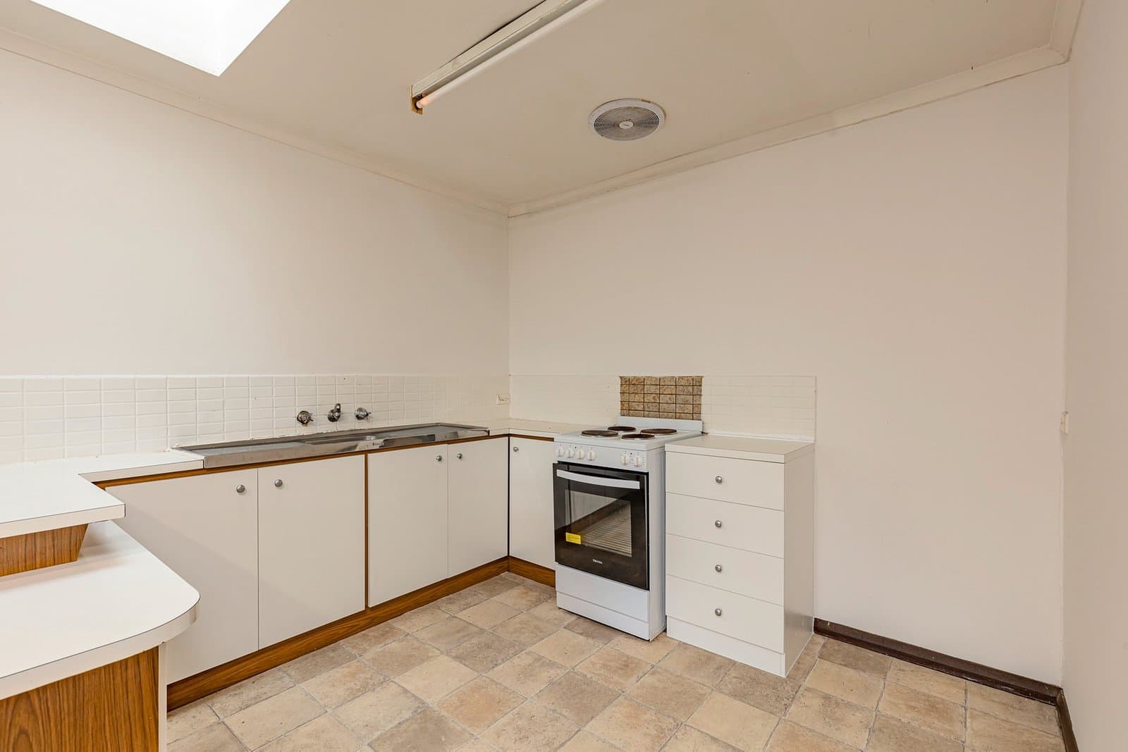 5/10-12 Knowles Street, Northcote VIC 3070, Northcote - Thumbnail 2