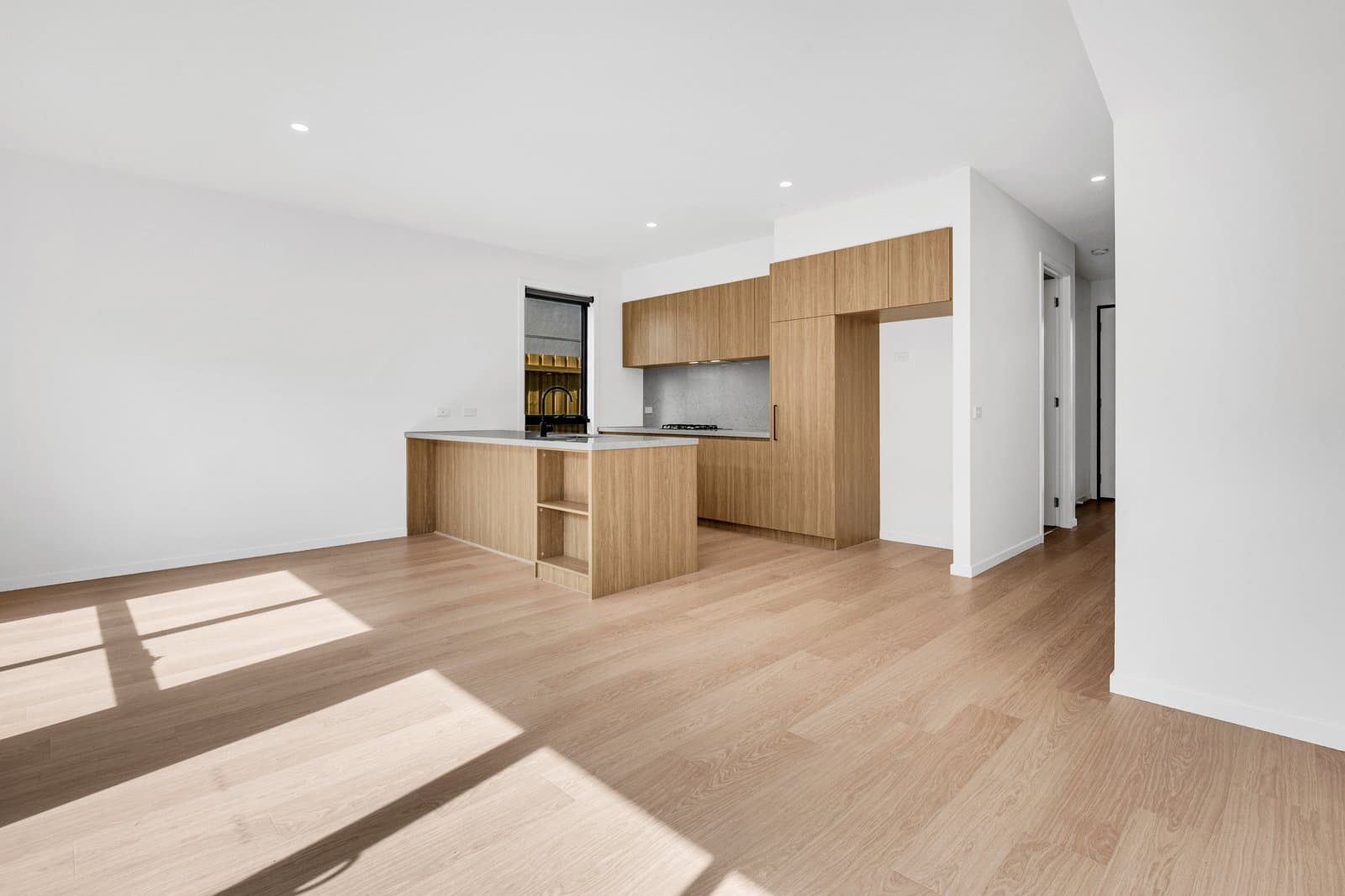 1006 Edgars Road, Wollert VIC 3750, Wollert - Thumbnail 4
