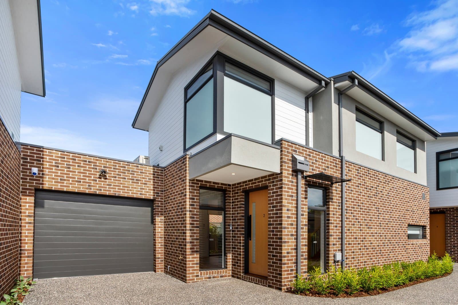 2/25 Hart Street, Airport West VIC 3042, Airport West - Thumbnail 2