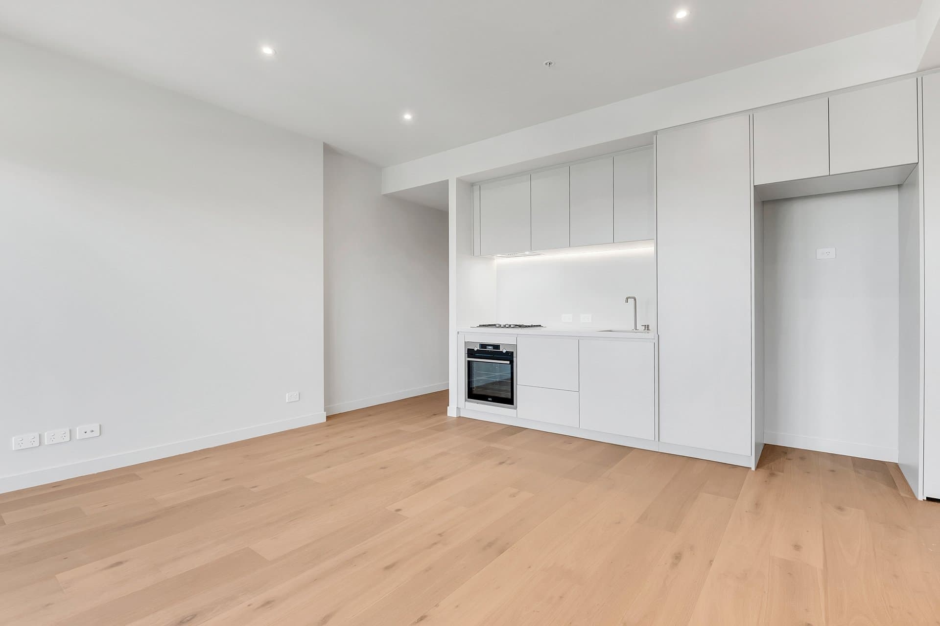 303/538 Epsom Road, Flemington VIC 3031, Flemington - Thumbnail 3