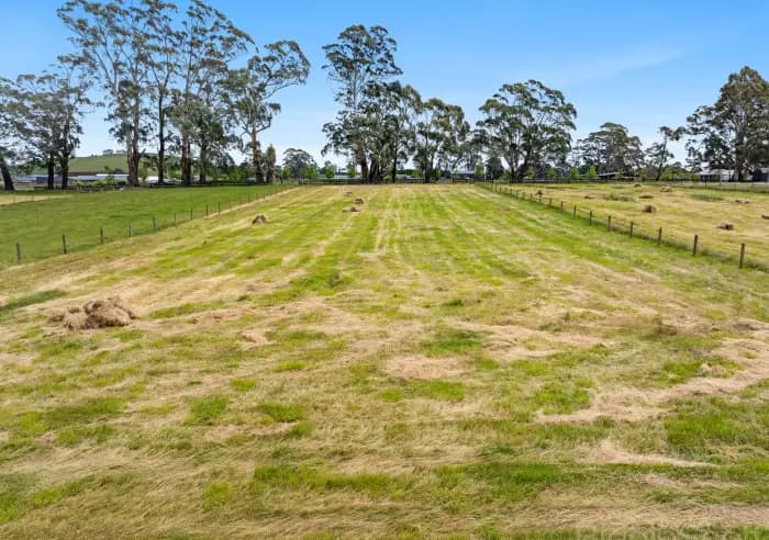 10 Spring Street, Glenlyon, VIC, Glenlyon - Thumbnail 5