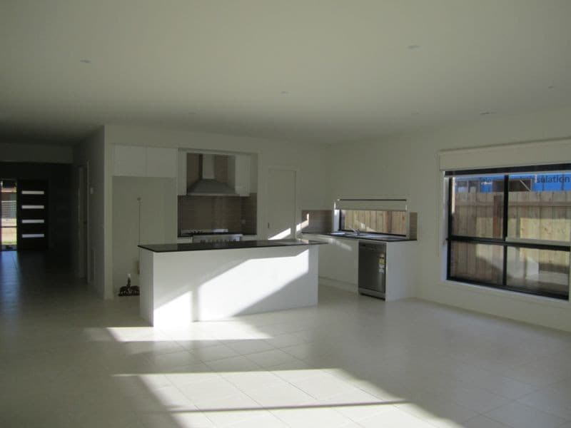 7 Glenelg RoadWerribee, VIC 3030  - Leased, Unknown - Thumbnail 2