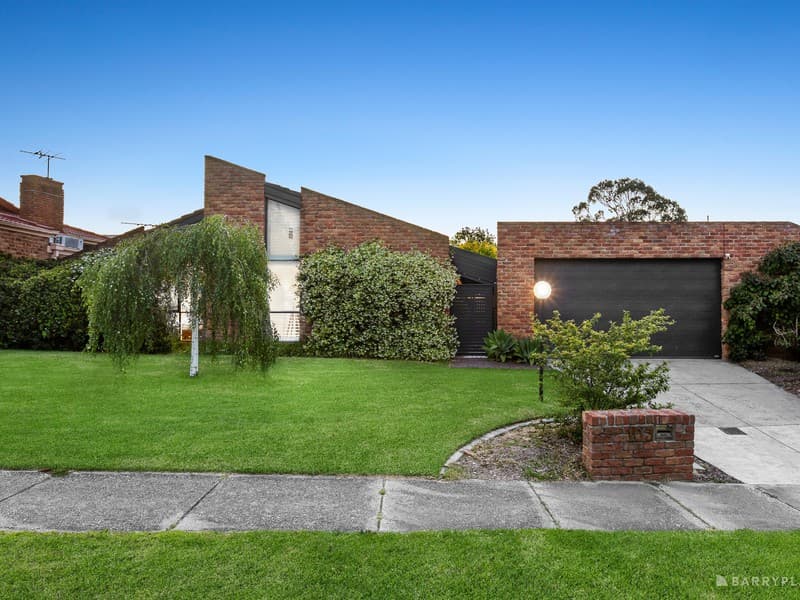 1/1 - 3 Stratheden CourtSydenham, VIC 3037, Unknown - Image 1