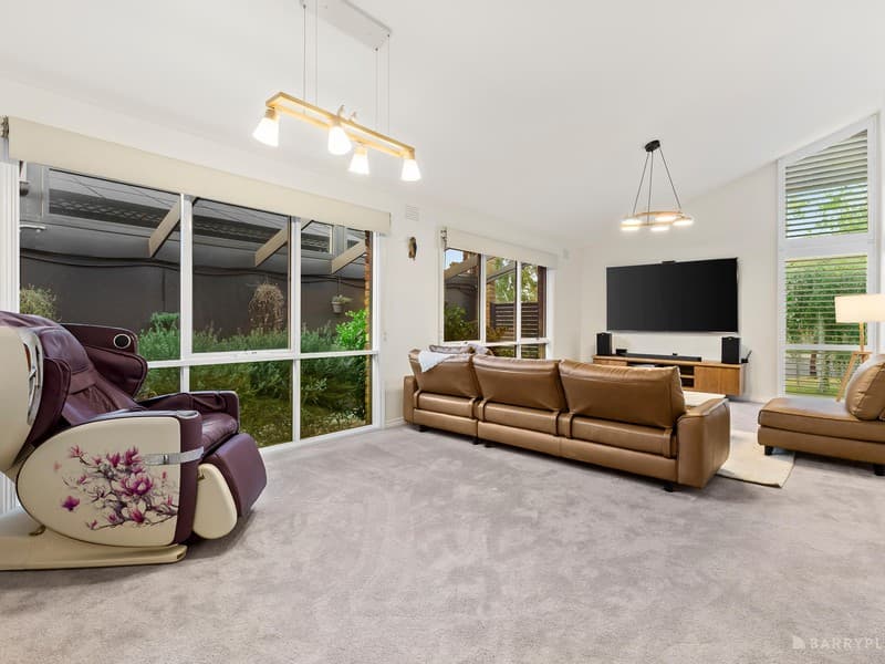 1/1 - 3 Stratheden CourtSydenham, VIC 3037, Unknown - Thumbnail 5