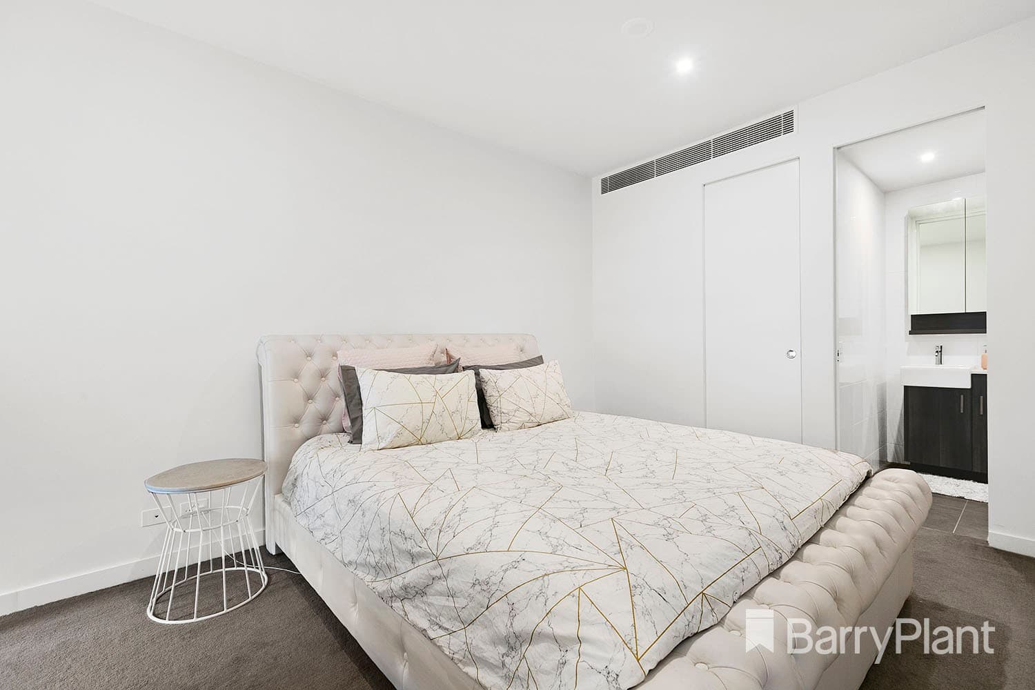 230/222 Bay RoadSandringham, VIC 3191, Unknown - Thumbnail 7