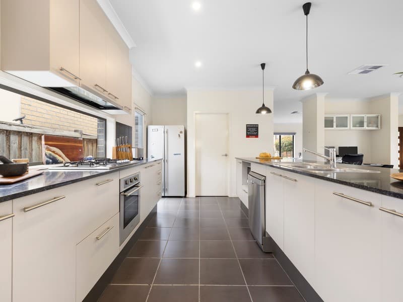 145 Corrigan RoadNoble Park, VIC 3174, Unknown - Thumbnail 6