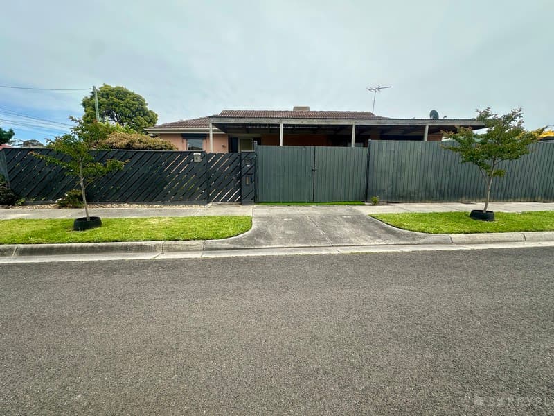 15 Gwent Street, Springvale South - Image 1