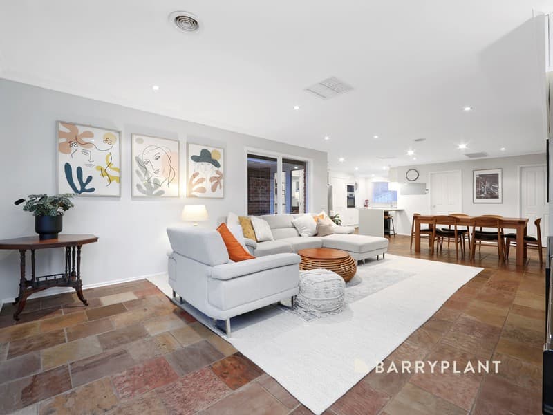14 Silvan CourtRowville, vic 3178, Rowville - Thumbnail 3