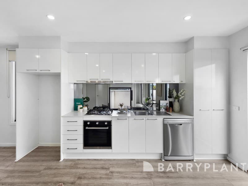 301/14 Albert CrescentSt Albans, vic 3021, St Albans - Thumbnail 5