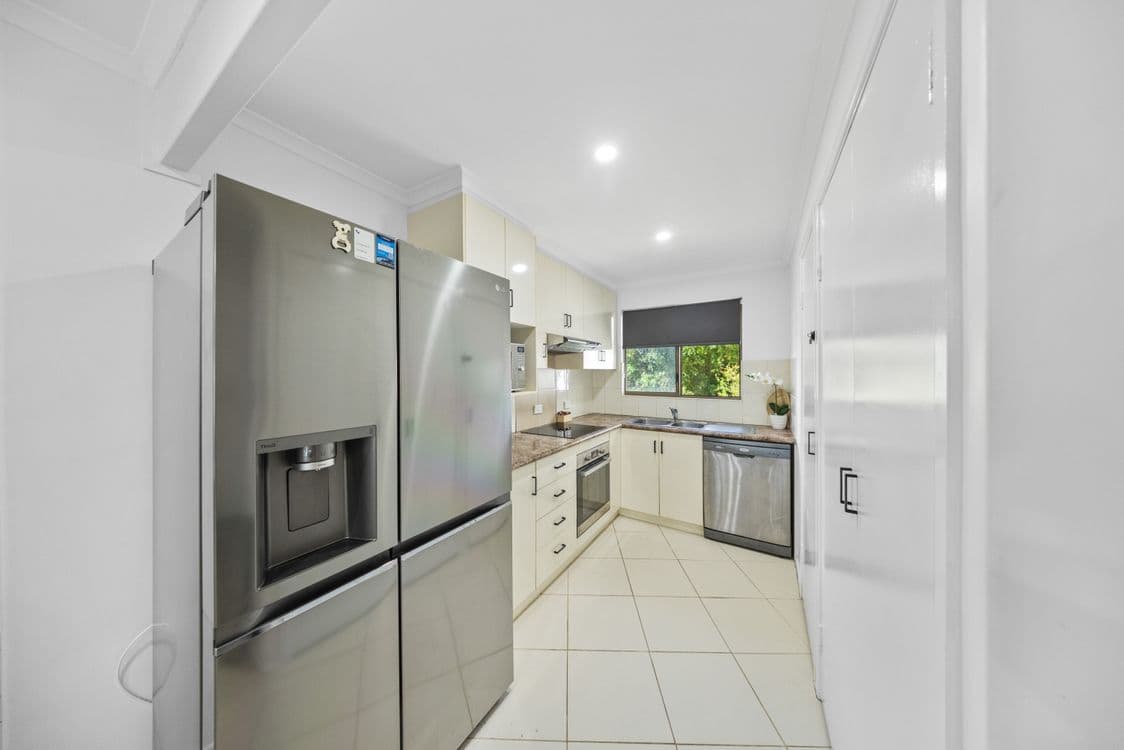 4/2 Cypress Avenue, RAINBOW BEACH, QLD 4581, Rainbow Beach - Thumbnail 6