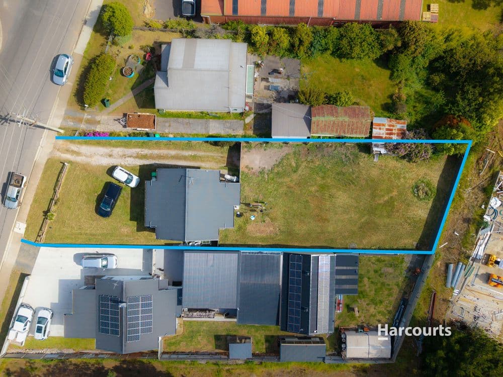 27 Hillcrest Road, DEVONPORT, TAS 7310, Devonport - Thumbnail 3