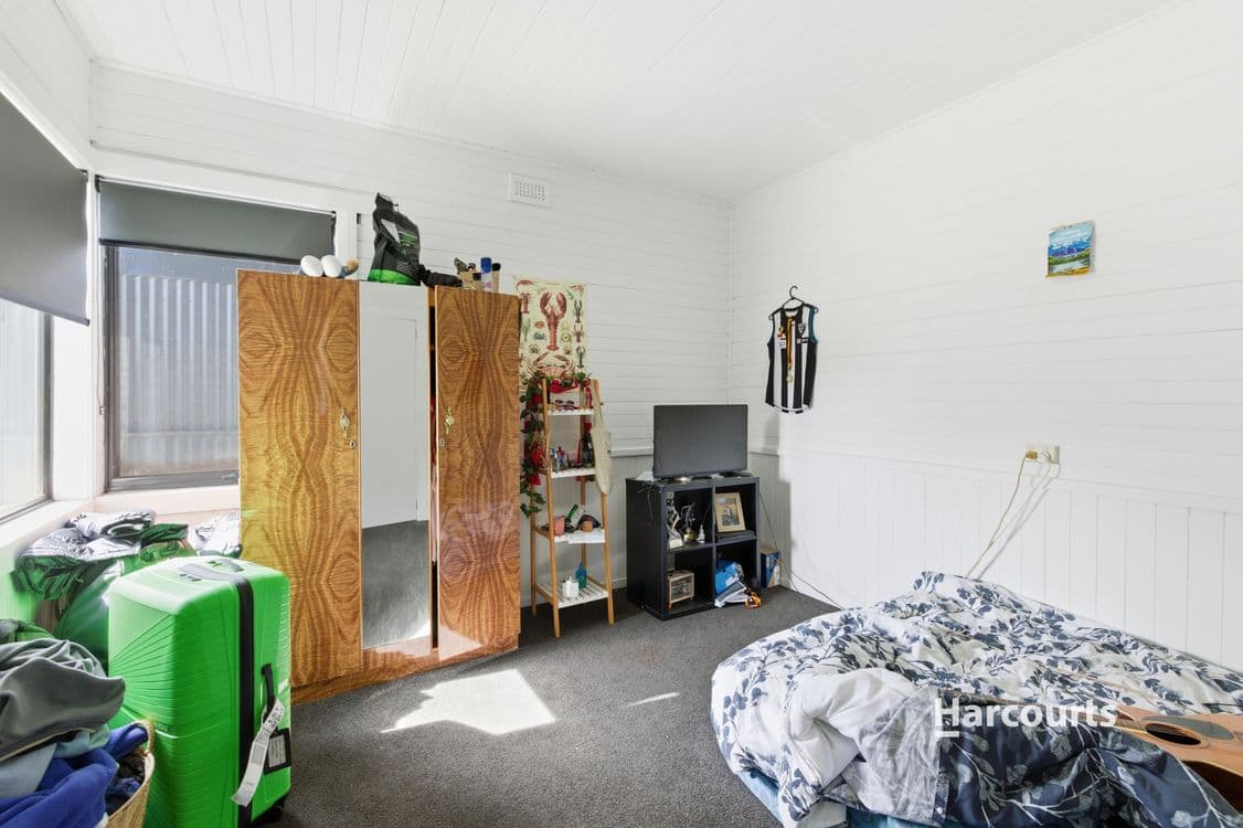 27 Hillcrest Road, DEVONPORT, TAS 7310, Devonport - Thumbnail 8