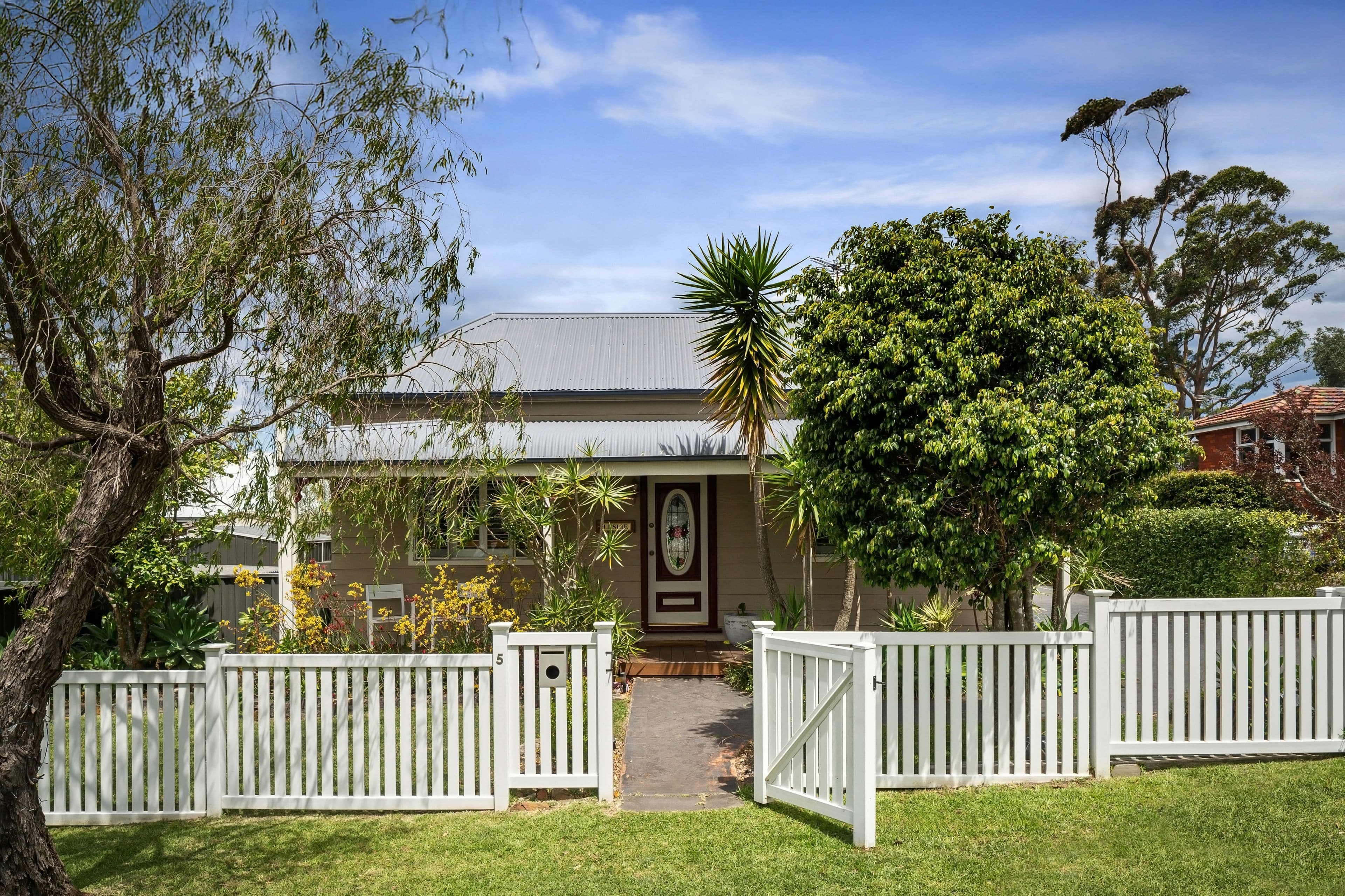 5 Boomerang Street , Helensburgh NSW 2508, Helensburgh - Thumbnail 2
